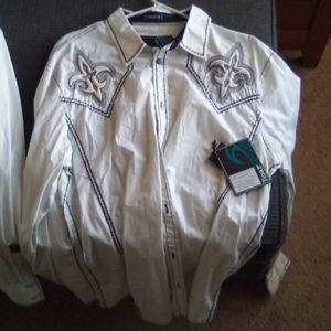 Roar button up unchained